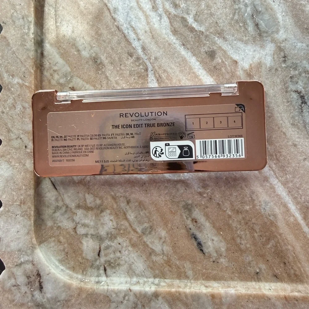 Revolution Beauty Lot 7 Pieces New